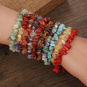 Lucky Man/Women Natural Crystal Gravel Bracelet Colorful Stone 1PC MULTICOLORED
